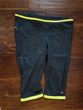 Gap Fit fitness capri